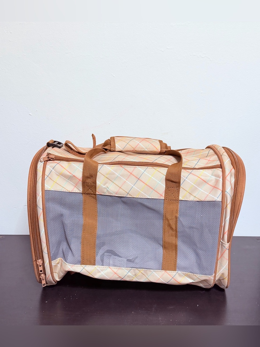 Classic Cream and Brown pet carrier bag